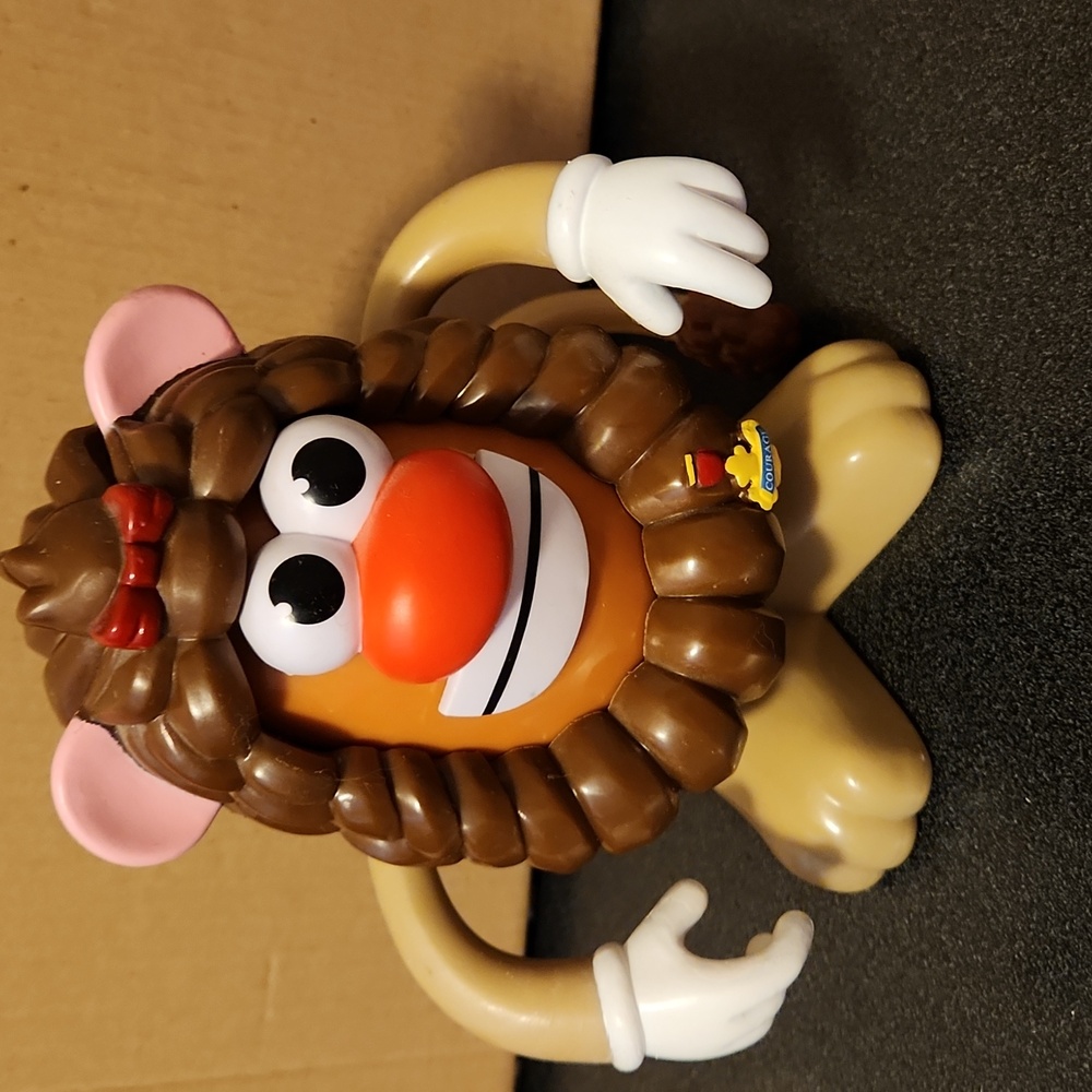 Mr. Potato Head Cowardly Lion Wizard of Oz Action Figure Kids Toy